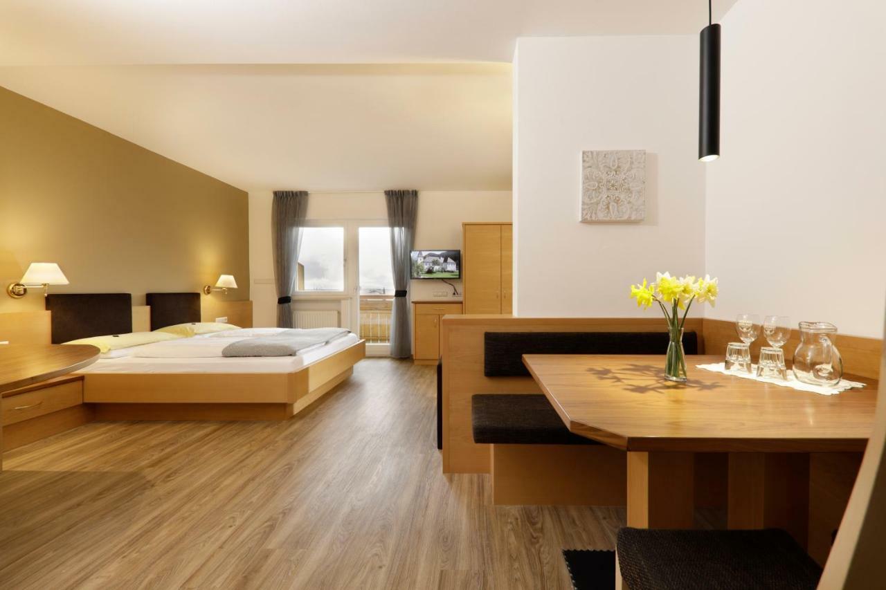 Das Mitterplarser Hotel Lagundo Εξωτερικό φωτογραφία